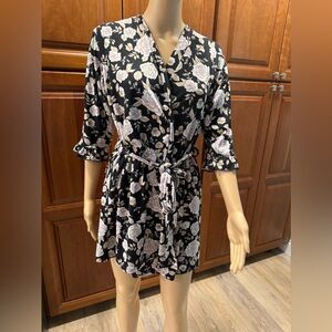 Rene Rofe kimono style floral print robe size Small